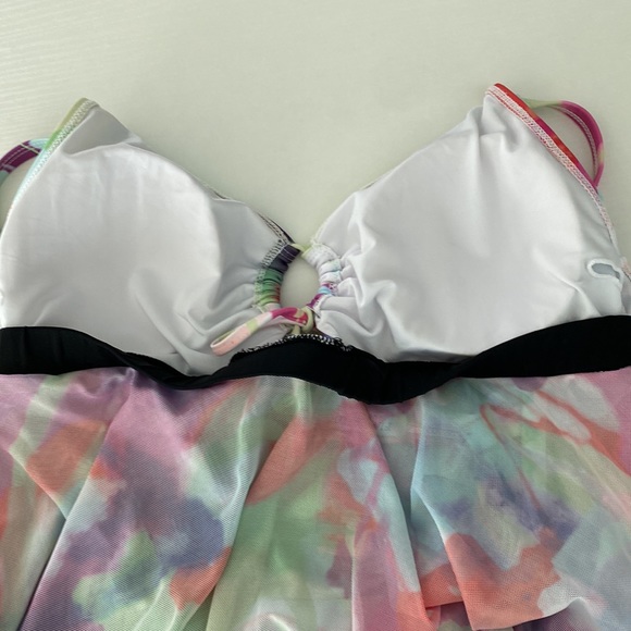 Finwanlo bathing suit top. Modest bikini  size large - Picture 8 of 11